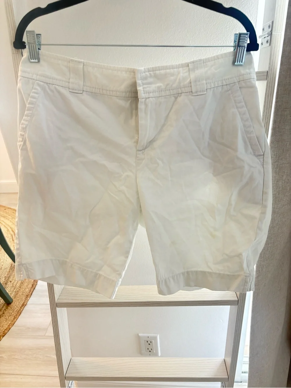 Lilly Pulitzer Classic Women's White Cotton Shorts